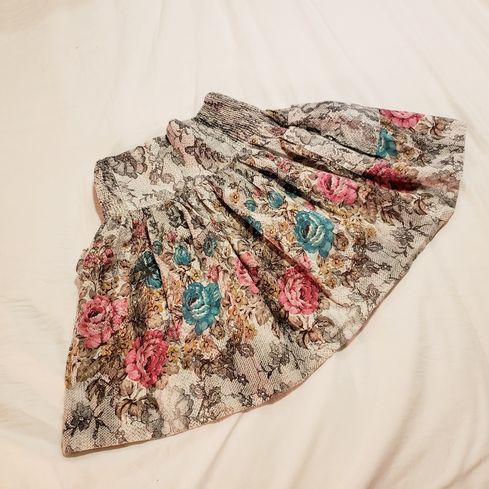 High Waisted Floral Skirt